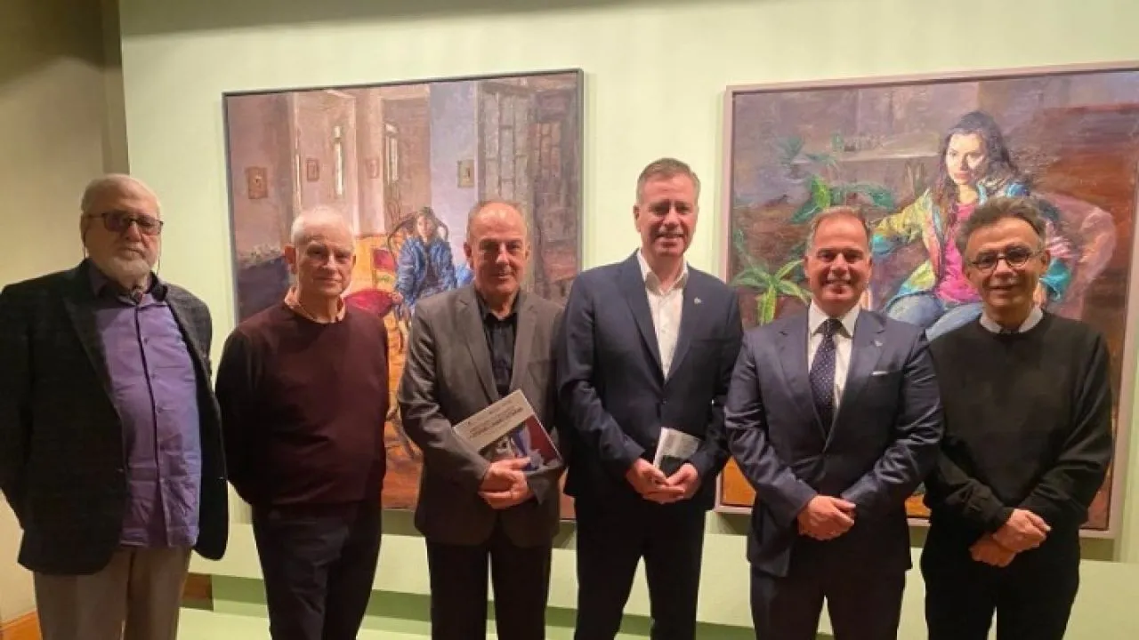 «Όψεις Παραστατικότητας στη Σύγχρονη Ελληνική Ζωγραφική»- Έκθεση στη Villa Bianca μέσα από συνεργασία του ΔΙΠΑΕ με τον Δήμο Θεσσαλονίκης