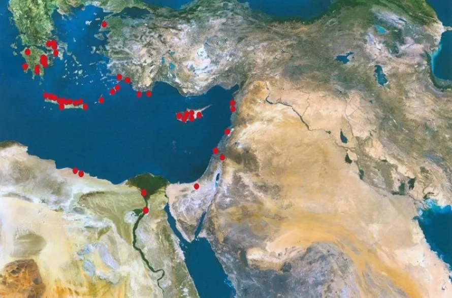 Μεγάλος πήλινος αμφορέας της Ύστερης Εποχής Χαλκού παρουσιάζεται στο Αρχαιολογικό Μουσείο Θεσσαλονίκης