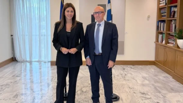 Θέματα φοιτητικής μέριμνας και υποδομών έθεσε ο πρύτανης του ΠΑΜΑΚ στην υπουργό Παιδείας
