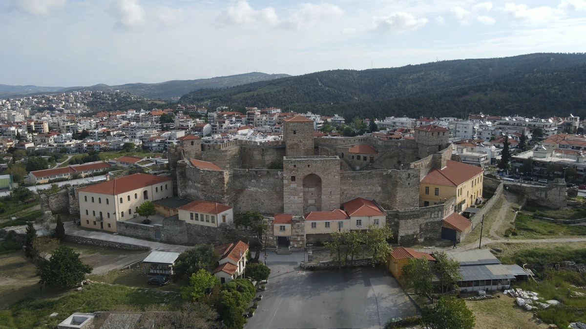 Επταπύργιο (Γεντί Κουλέ): Φρούριο, φυλακή και σύμβολο της Θεσσαλονίκης - Δείτε video
