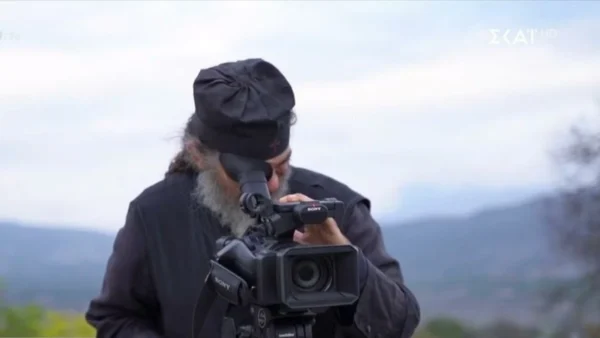 Κοζάνη: Ο ιερέας youtuber που κάνει γνωστό το Βόιο στο ίντερνετ