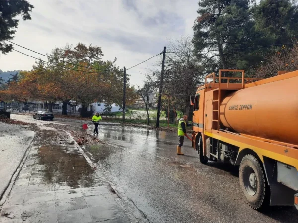 Παρεμβάσεις από τα συνεργεία του Δήμου Σερρών ενόψει της επικείμενης κακοκαιρίας