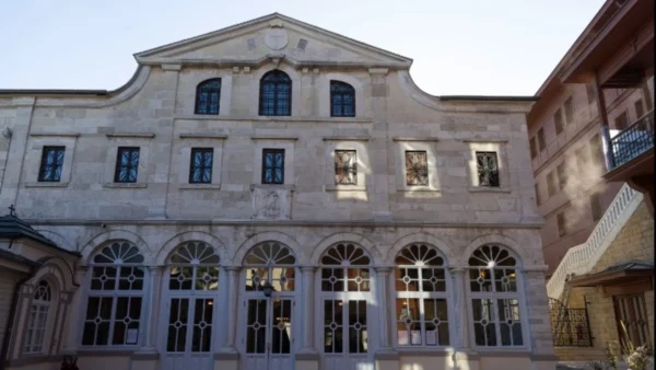 Ιστορική επίσκεψη του Πάπα Λέοντος ΙΔ' στο Φανάρι και τη Νίκαια - Σήμερα η συνάντησή του με τον Ερντογάν