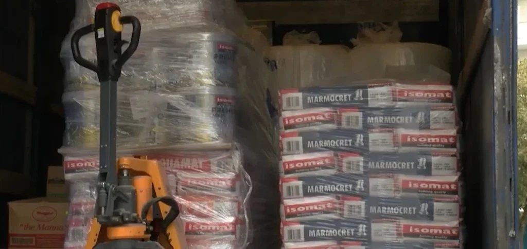 Ευχαριστίες "Ορφέα" σε Τ.Χατζηβασιλείου και ISOMAT για την έμπρακτη στήριξη - Ξεκινά η αναγέννηση του ιστορικού κτηρίου - video