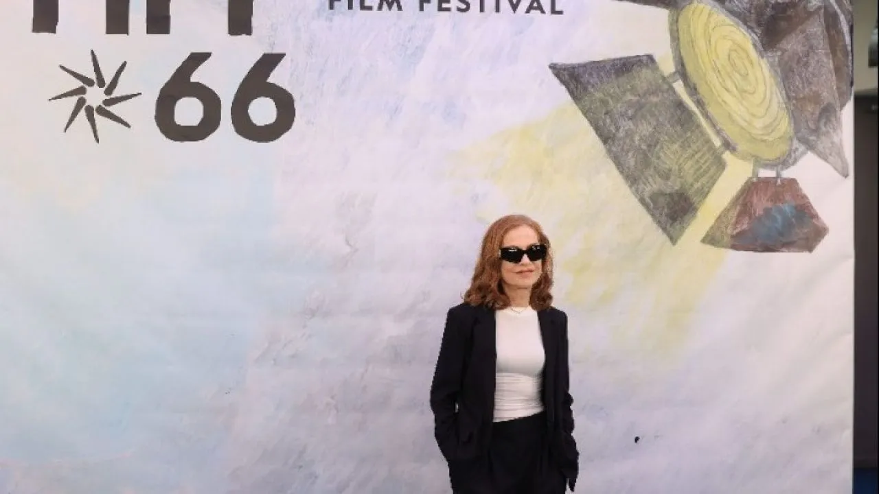 Μέρος της ψυχής της Θεσσαλονίκης η Ιζαμπέλ Ιπέρ-Βραβεύτηκε με το ειδικό βραβείο της πόλης