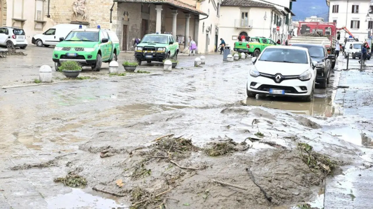 Δύο αγνοούμενοι από την κακοκαιρία στην βορειοανατολική Ιταλία