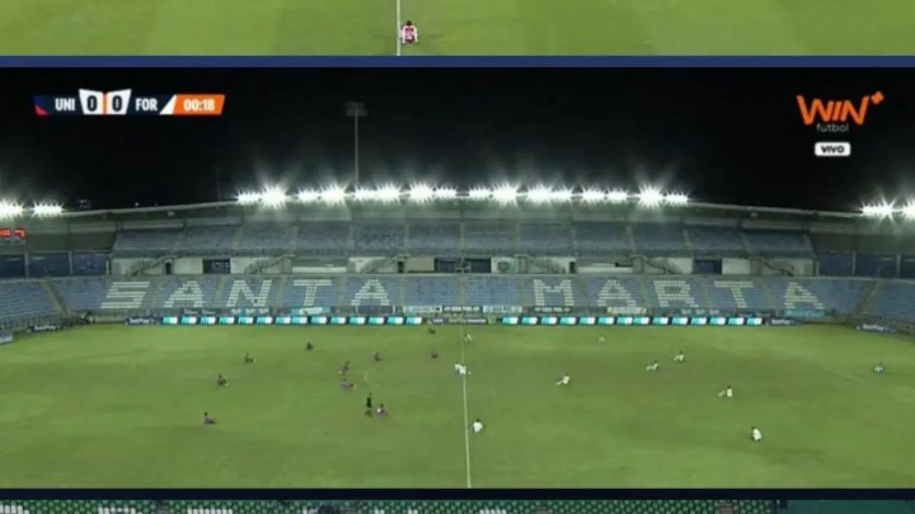 Ποδοσφαιριστές στην Κολομβία... ξάπλωσαν στο χορτάρι ζητώντας καλύτερες συνθήκες εργασίας