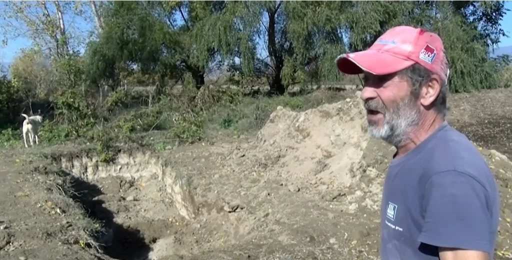 Σέρρες: "Ο θάνατος περνάει έξω από το μαντρί του" - Σε απόγνωση χωρίς βοήθεια ο κτηνοτρόφος παλεύει μόνος του  - video