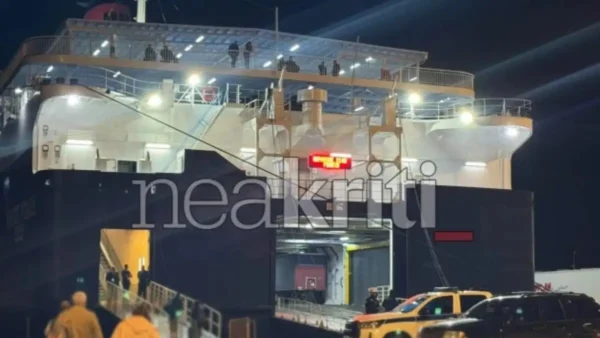 Αιφνιδιαστική επιχείρηση της ΕΚΑΜ: Μεταγωγή κρατουμένων από τις φυλακές Αλικαρνασσού σε φυλακές εκτός Κρήτης