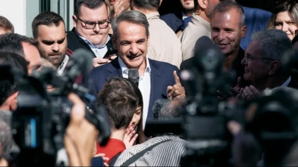 Κυρ. Μητσοτάκης: Η διεθνής αξιοπιστία της χώρας έχει ενισχυθεί - Η Ελλάδα μετράει σήμερα και στην Ευρώπη και στον κόσμο