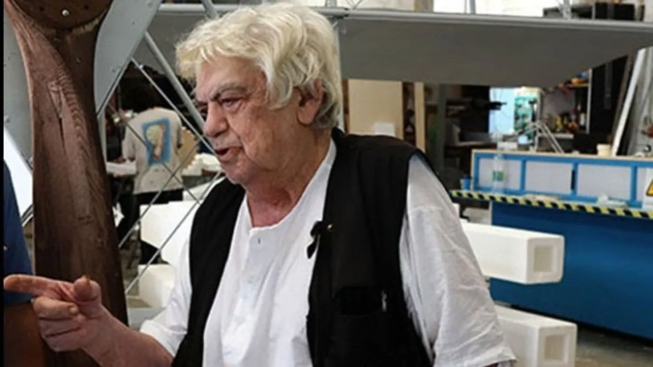 Το ΚΘΒΕ «αποχαιρετά» τον εικαστικό και σκηνογράφο Νίκο Στεφάνου