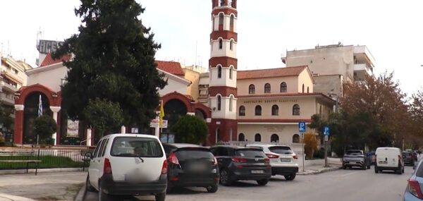 Περιοχή των Σερρών βυθίστηκε στο σκοτάδι γιατί κάποιος έκλεβε τον διακόπτη και την ασφάλεια από τον πίνακα - video