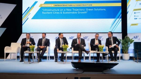 8o AIF - Υποδομές σε Νέα Τροχιά: Πράσινες Λύσεις, Ανθεκτικές Πόλεις και Βιώσιμη Ανάπτυξη