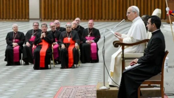 Το Βατικανό επιστρέφει 62 τεχνουργήματα των αυτοχθόνων του Καναδά