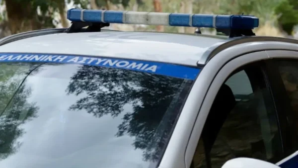 Θύμα απάτης 57χρονη στις Συκιές-Έδωσε 100.000 ευρώ σε υποτιθέμενη αστυνομικό