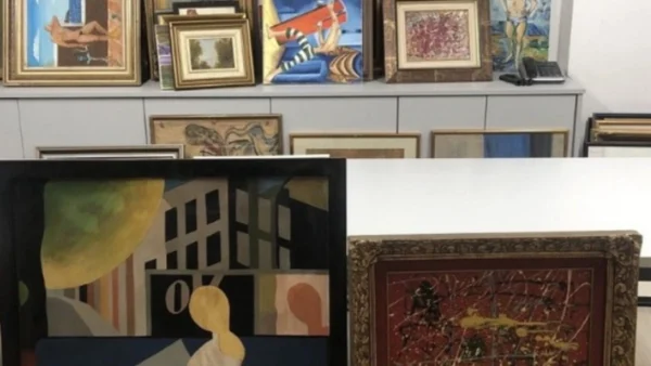 Κατασχέθηκαν πάνω από 400 πίνακες ζωγραφικής, όπλα και σφαίρες