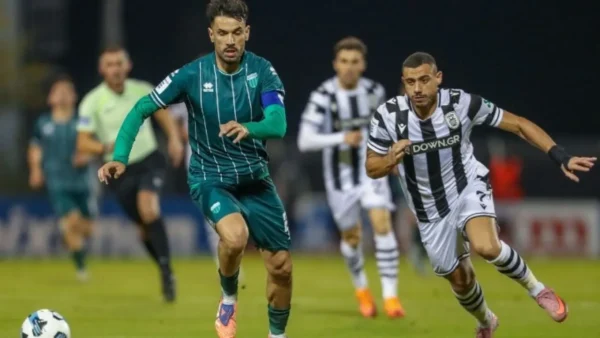 Τεράστιο «διπλό» με ανατροπή και 10 παίκτες ο ΠΑΟΚ