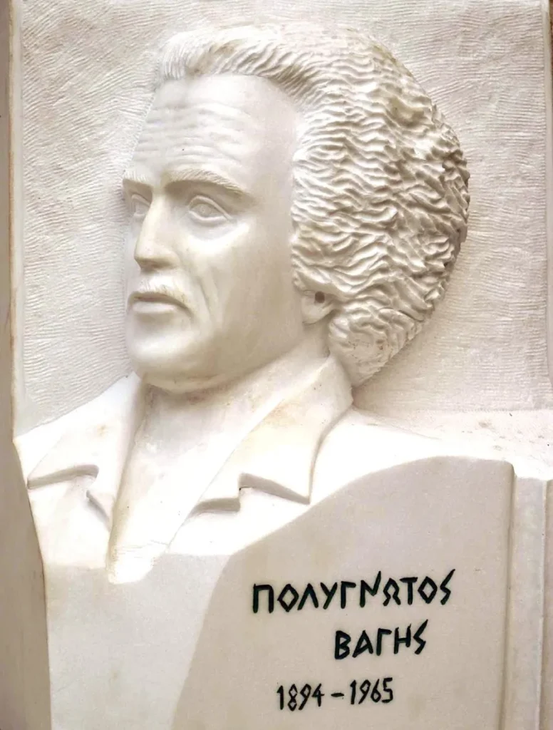 Η προτομή του φημισμένου γλύπτη Πολύγνωτου Βαγή στον παλιό αρσανά στη Θάσο