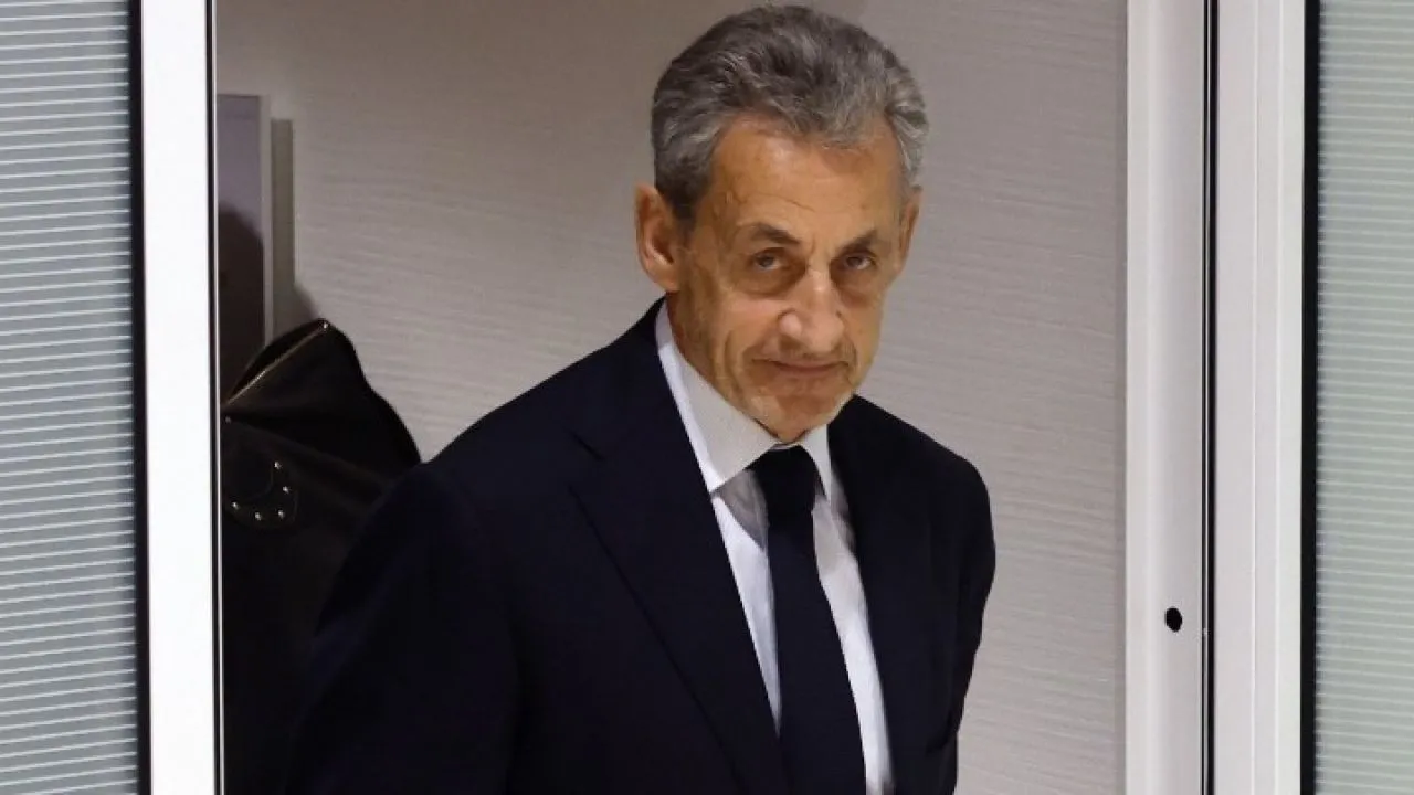 Γαλλία: Η εισαγγελία ζήτησε την αποφυλάκιση του Σαρκοζί υπό δικαστική επιτήρηση