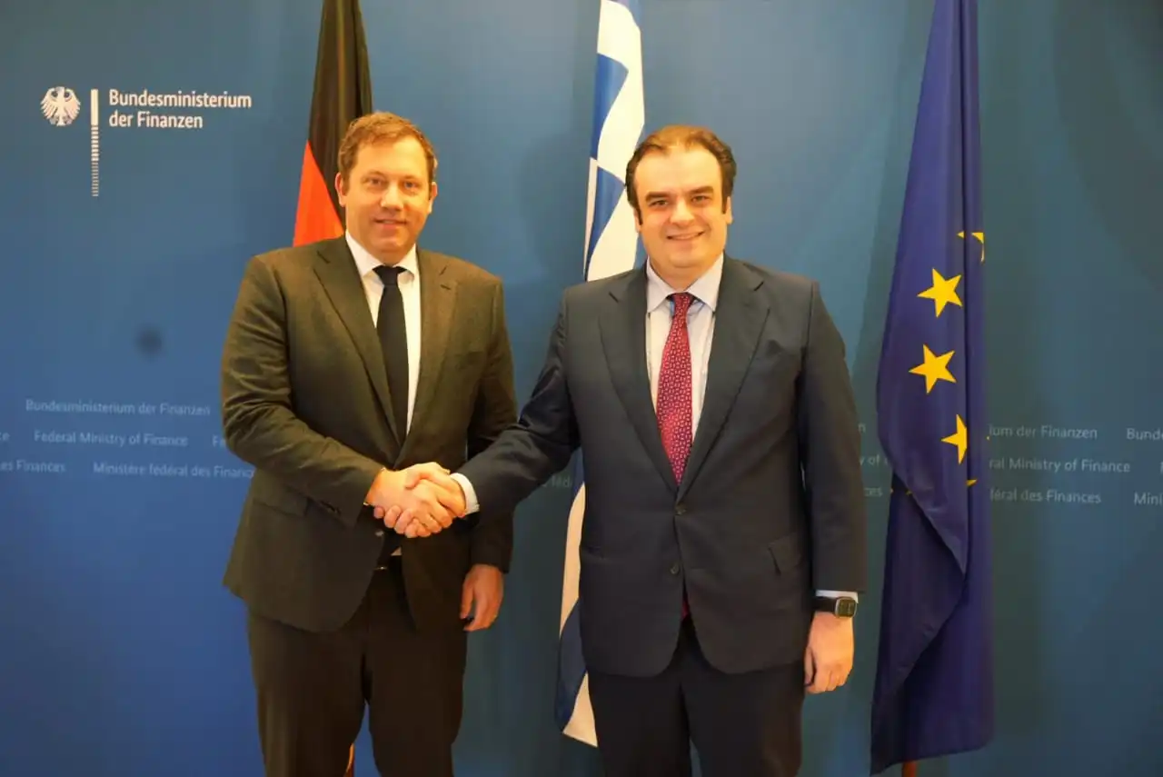 Συνάντηση του Κυριάκου Πιερρακάκη με τον Ομοσπονδιακό Υπουργό Οικονομικών της Γερμανίας Λαρς Κλίνγκμπαϊλ