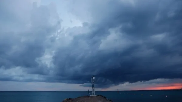 Έκτακτο Δελτίο Επιδείνωσης Καιρού: Ισχυρές βροχές και καταιγίδες το προσεχές τριήμερο - Συστάσεις της Πολιτικής Προστασίας