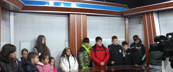 Οι ειδήσεις μέσα από τα μάτια των μικρών παιδιών: Με χαμόγελα και παιδική μαγεία