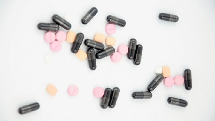 Ολλανδία: Εισαγγελείς συνδέουν 49 θανάτους με ένα παράνομο ηλεκτρονικό κατάστημα πώλησης φαρμάκων