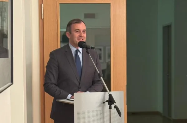 Χατζηβασιλείου από το Βερολίνο: Χρειάζεται αποτελεσματική και ενιαία ευρωπαϊκή αμυντική πολιτική