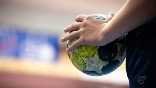 Η ΑΕΚ πήρε το ντέρμπι «Δικεφάλων»