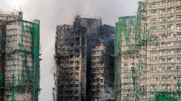 Χονγκ Κονγκ: Στους 65 ανήλθε ο αριθμός των νεκρών από την πυρκαγιά σε πολυώροφο κτίριο