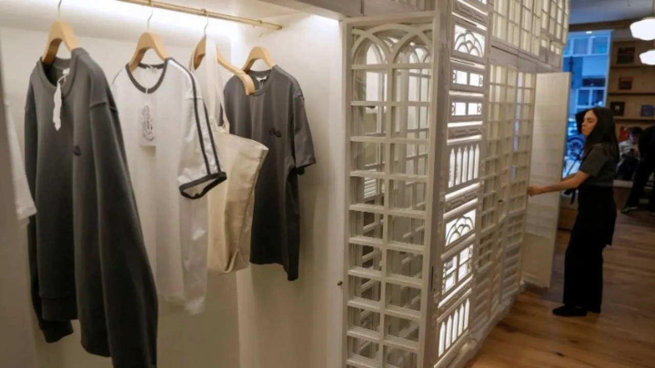 Οι εργαζόμενοι στον όμιλο Zara σχεδιάζουν κινητοποιήσεις την Black Friday