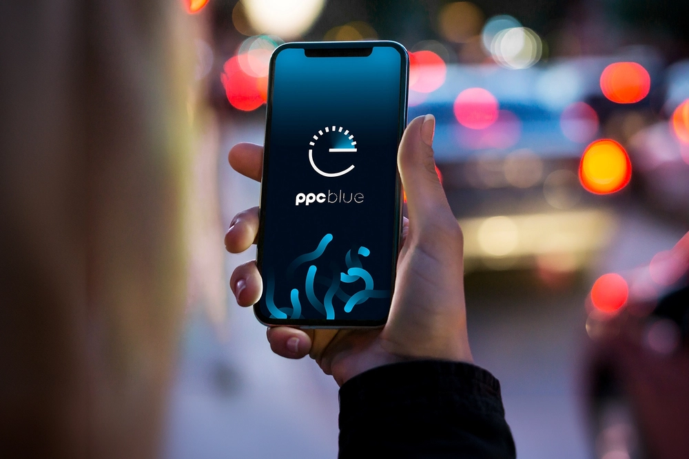 ΔΕΗ blue: Νέα RFID κάρτα για πιο εύκολη εμπειρία φόρτισης