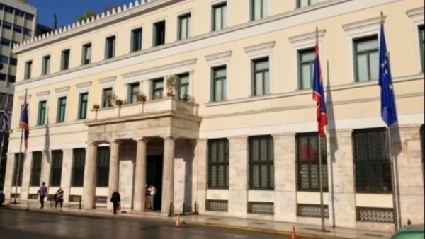 Δήμος Αθηναίων: Επαναλειτουργία του ανακαινισμένου δημοτικού πάρκινγκ στην πλατεία Κοτζιά