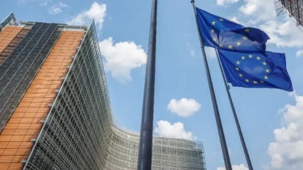 Η Ευρωπαϊκή Επιτροπή παρουσίασε «το πρώτο στην ιστορία Ευρωπαϊκό Σχέδιο για την Προσιτή Στέγαση»