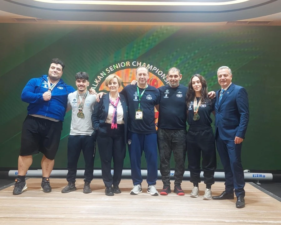 Έντεκα μετάλλια με 4 χρυσά για την Ελλάδα στο Βαλκανικό Πρωτάθλημα άρσης βαρών
