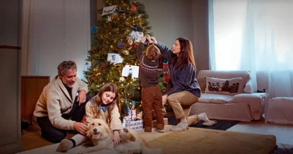 Ευχοστολίδια ΟΠΑΠ - Φέτος γίνονται διπλά από την Allwyn