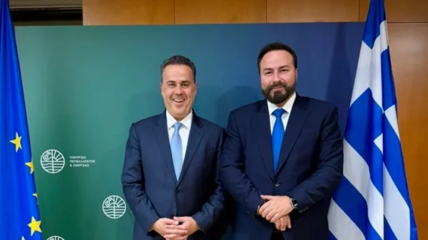 Συνάντηση εργασίας του Διαμαντή Γκολιδάκη με τον Υπουργό Περιβάλλοντος και Ενέργειας Σταύρο Παπασταύρου