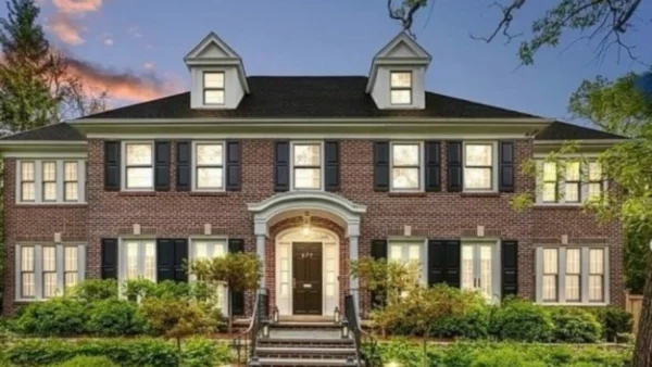 Το σπίτι της ταινίας «Home Alone» θα ανακαινισθεί στην αισθητική της δεκαετίας του '90