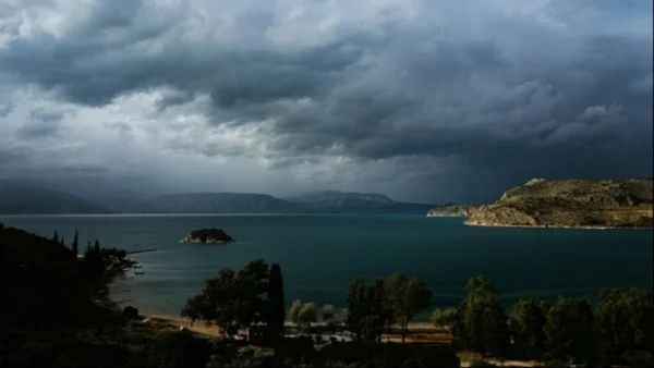 Νέο κύμα κακοκαιρίας με ισχυρές βροχές και καταιγίδες - Red Code σε 9 περιφέρειες