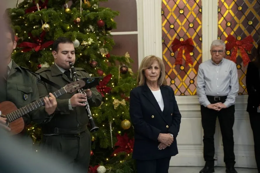 Κάλαντα των Χριστουγέννων στην Περιφέρεια και στο Δήμο 