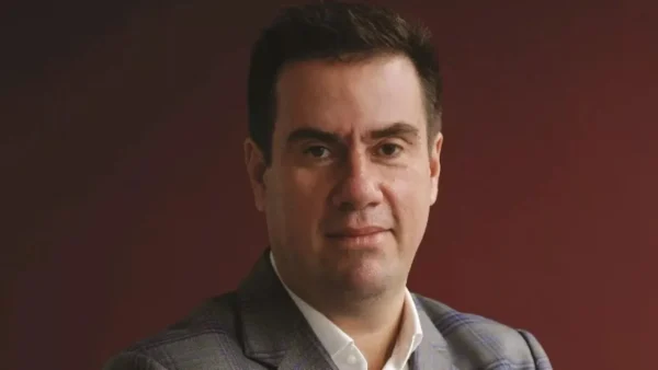 Καλλιέργεια ελληνικών αμπελιών από τη Γαλλία μέχρι την Αυστραλία, τις ΗΠΑ και το Ισραήλ, λόγω και της κλιματικής κρίσης