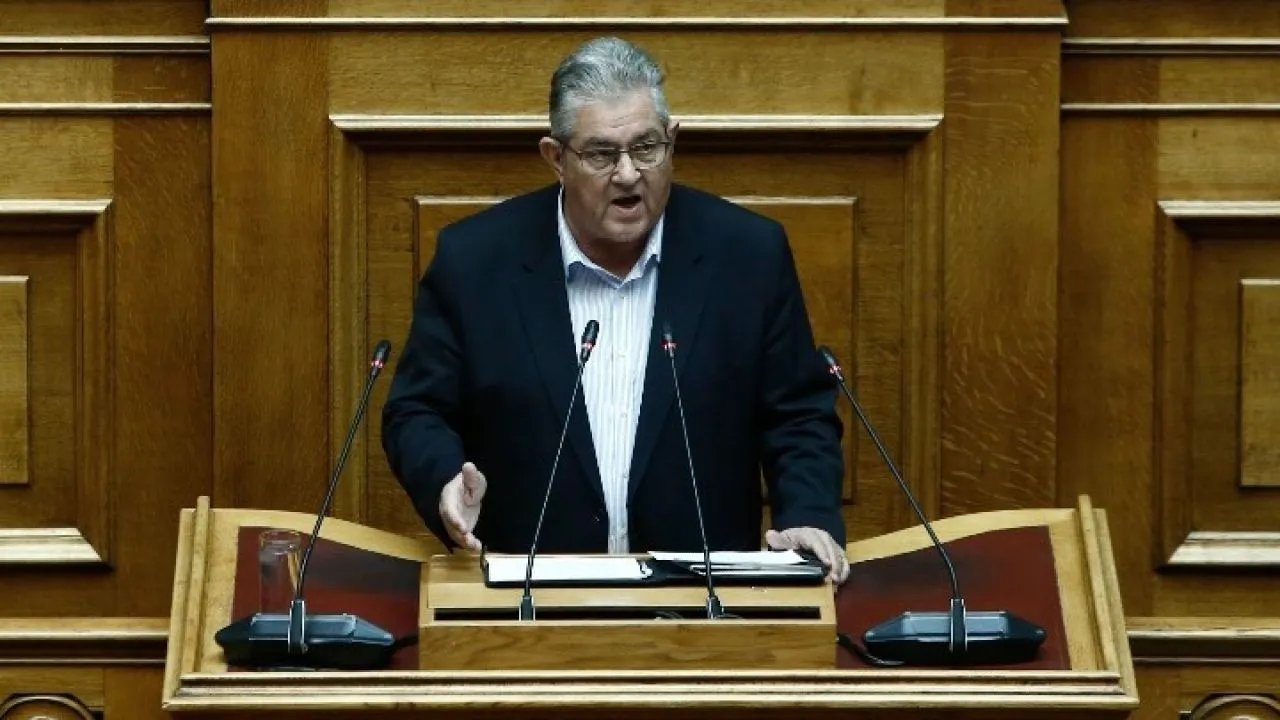 Βουλή: Επίκαιρη ερώτηση Δ. Κουτσούμπα για «άμεση αντιμετώπιση της οικονομικής ασφυξίας των βιοπαλαιστών γεωργών, κτηνοτρόφων, μελισσοκόμων και ψαράδων»