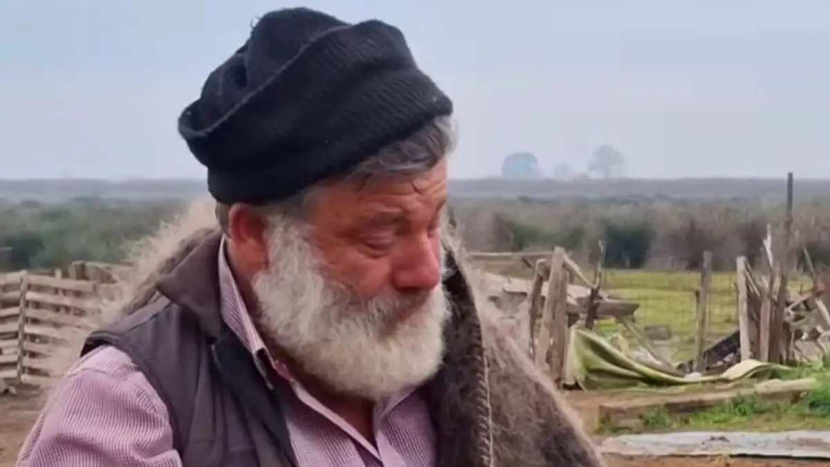 Θεσσαλονίκη: Κατέρρευσε ο κτηνοτρόφος που αποχαιρέτησε με λυγμούς 450 πρόβατά του που θανατώθηκαν