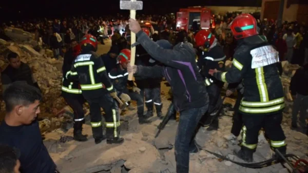 Μαρόκο: Στους 22 οι νεκροί από την κατάρρευση δύο κτιρίων στην πόλη Φεζ -- Αυτόπτες μάρτυρες κάνουν λόγο για ρωγμές στα κτίρια αρκετό καιρό πριν σημειωθεί το δυστύχημα