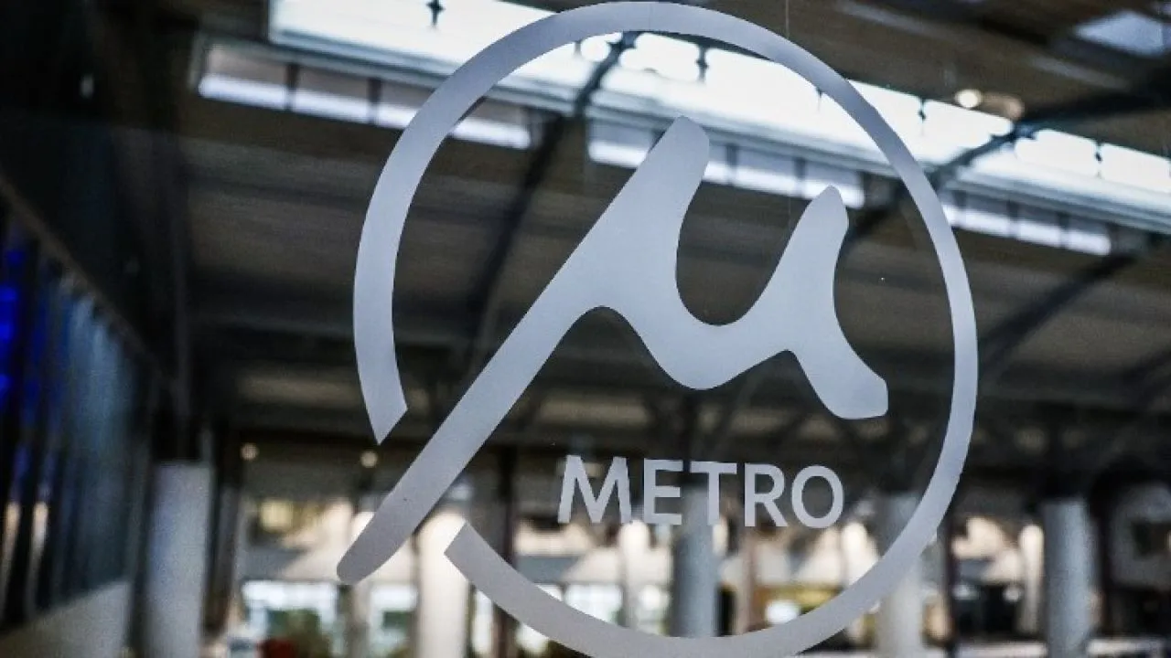 Περισσότερες από 27 εκατ. μετακινήσεις εξυπηρέτησαν οι συρμοί του μετρό που διένυσαν 1,5 εκατ. χιλιόμετρα σε έναν χρόνο λειτουργίας