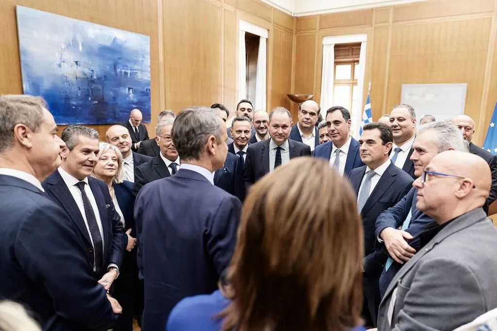 Συνάντηση του Κυριάκου Μητσοτάκη με τους νεοεκλεγέντες Προέδρους ΔΕΕΠ