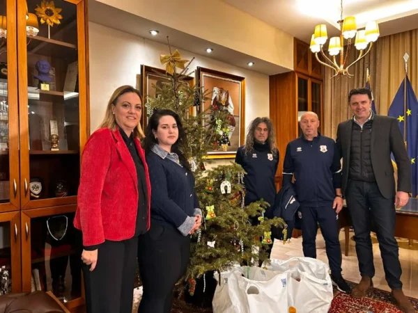 Δώρα αγάπης από την ΠΑΕ Πανσερραϊκός στον Δήμο Σερρών για τα παιδιά που έχουν ανάγκη