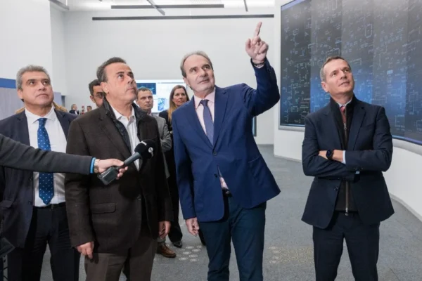 Στ. Παπασταύρου: «Οι εργαζόμενοι σε ΑΔΜΗΕ, ΔΕΔΔΗΕ και ΡΑΑΕΥ υπηρετούν με αυταπάρνηση το καθήκον τους