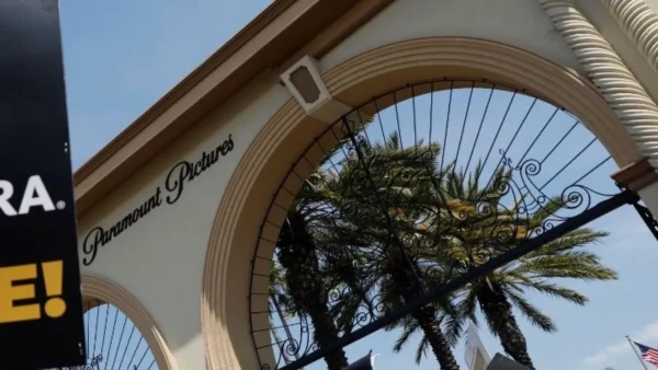 Αντιπροσφορά ύψους 108 δισ. δολαρίων έκανε η Paramount Skydance για τη Warner Bros Discovery