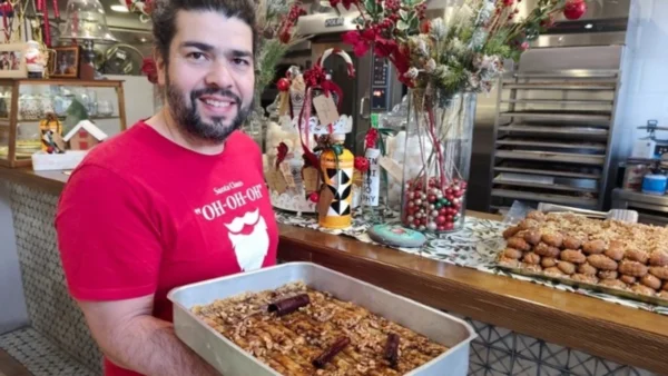 Η μυτιληνιά «πλατσέντα», η βασίλισσα των γλυκών της γιορταστικής Μυτιλήνης